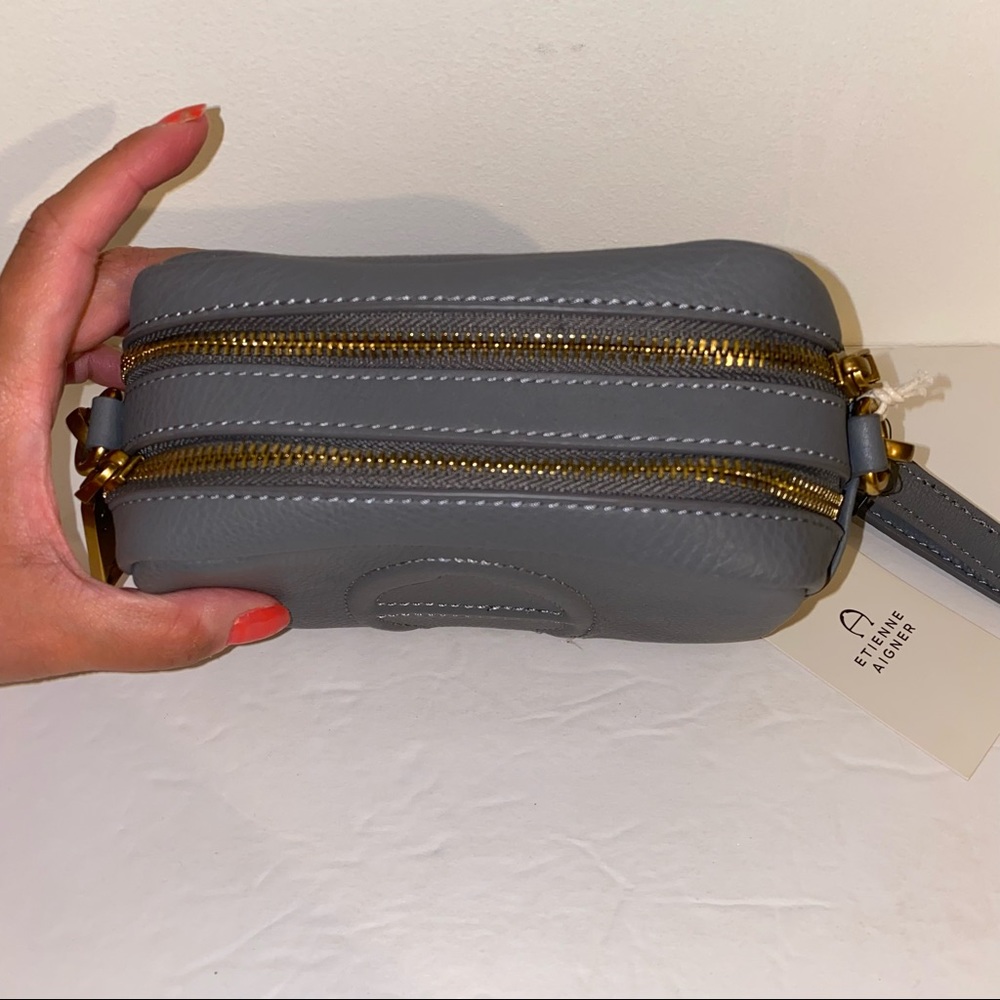 Etienne Aigner - Adeline Mini Ca Double Zip Crossbody Camera bag βslateβ gray π - Picture 3 of 15